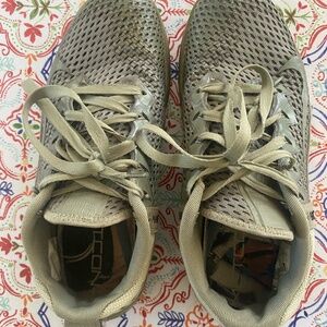 MEN'S NIKE METCON 6 SNEAKERS